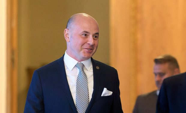 Germina Nagâț, membră CNSAS, a dat pe surse informații false despre Crin Antonescu, acuză Alexandru Muraru (PNL): „Cer Parlamentului demiterea ei”