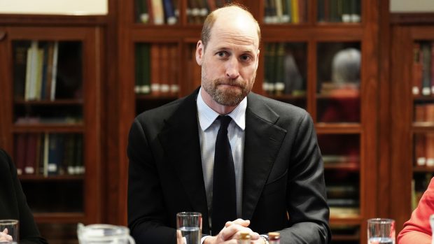 Prințul William își angajează un nou avocat, specializat în divorțuri, și se desparte de echipa tatălui său