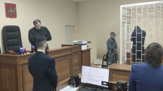 Un soldat rus capturat de ucraineni și întors acasă va sta 15 ani în închisoare, acuzat că s-a predat de bunăvoie