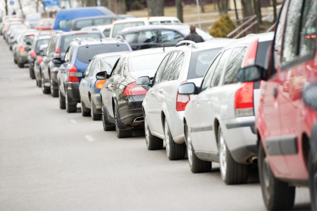 8 milioane de români plătesc polițe RCA umflate artificial cu minimum 4 miliarde de lei, în timp ce ASF tace suspect. COTAR cere anchetă, demiteri și returnarea banilor