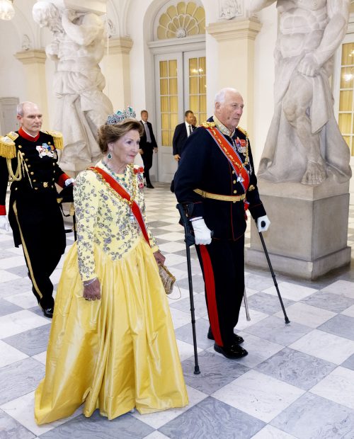 Regina Sonja a Norvegiei, internată cu probleme respiratorii, după ce a sărbătorit Paștele la cabana regală din munți
