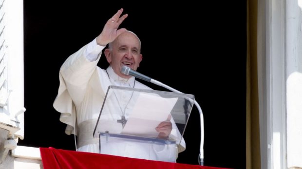 România declară 26 aprilie zi de doliu în memoria Papei Francisc. Ce înseamnă zi de doliu național și ce se întâmplă