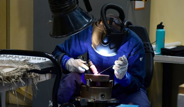 Oamenii de știință au creat un aliaj de cupru ultra-puternic, care rezistă la temperaturi de peste 800 de grade Celsius și e mai dur decât oțelul