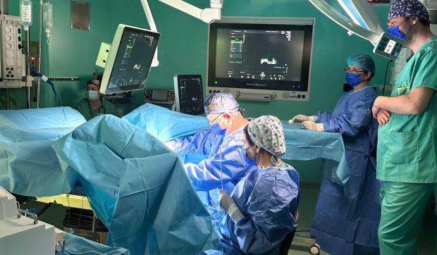 Premieră medicală în România: Tratament minim invaziv al fibroamelor uterine, introdus la un spital din Oradea