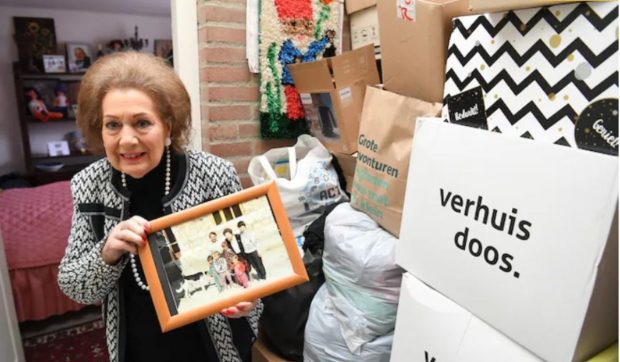 Ultima călătorie spre România a unei olandeze de 90 de ani care de 35 de ani ajută familiile sărace de la noi