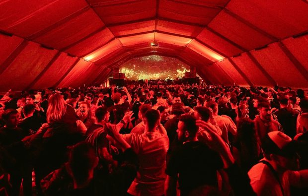 Ultimul Sunwaves din România. Anunțul oficial al organizatorilor festivalului, care riscă să fie anulat anul acesta: „Lucrurile sunt așa cum sunt”
