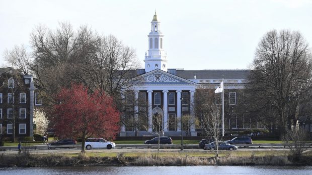 Capcana întinsă de Trump democraților în conflictul cu Universitatea Harvard. De ce este președintele sigur de victorie