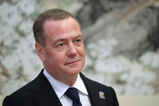 Dmitri Medvedev, bucuros după ce Donald Trump a impus tarife până și pinguinilor, dar nu Rusiei: „Economia noastră crește cu 3%”