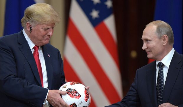 Vladimir Putin îi joacă pe degete pe președinții americani, Donald Trump e doar ultimul dintre ei. Analiză CNN