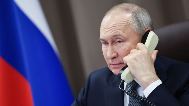 Doi lideri occidentali importanți, acuzați că au discutat în secret cu Putin: „Nu Orban sau Fico, ci mulți alții, inclusiv Nehammer”