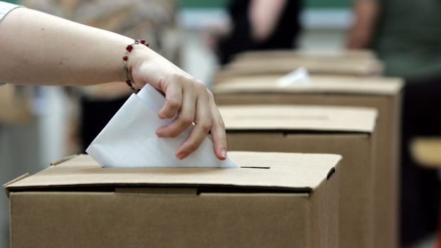 Cum votează românii care sunt în vacanță, în străinătate, la alegerile prezidențiale 2025