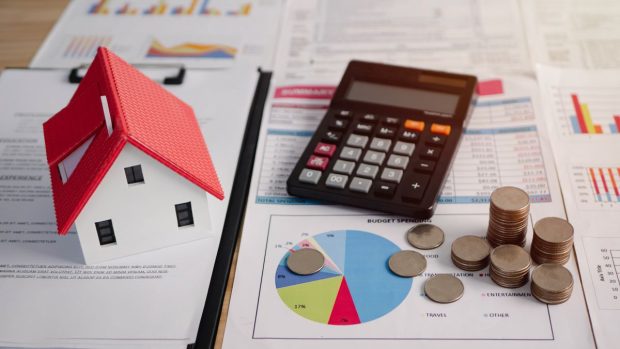1 din 2 clienți ING Bank cu credit ipotecar plătește anticipat. Cum poți să reduci la jumătate perioada împrumutului