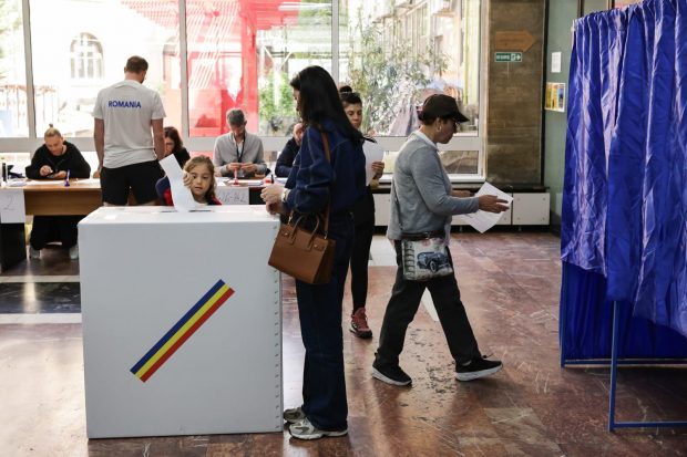 Securitatea Națională din Spania avertizează că Rusia a încercat să influențeze alegerile din România și Moldova pentru a le îndepărta de UE