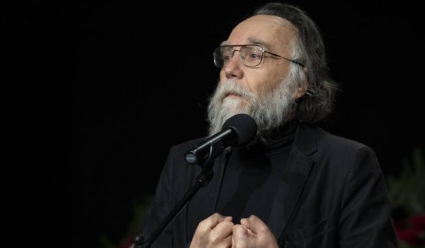 Alexander Dughin, ideologul lui Vladimir Putin, furios după ce George Simion a pierdut alegerile prezidențiale: acuză UE de „dictatură liberală pură”