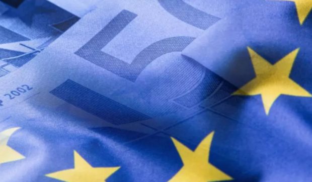 Peste un miliard de euro din fonduri europene, folosiți în România și alte țări din UE pentru a finanța proiecte discriminatorii