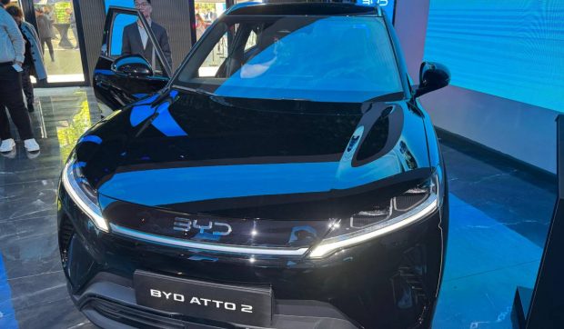 BYD întrece Tesla la vânzări în Europa: record în aprilie, în ciuda taxelor impuse Chinei