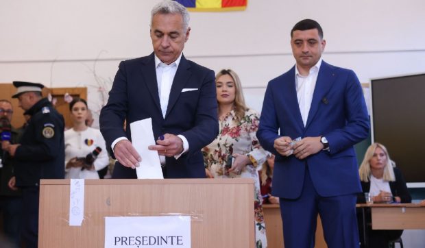 Mesajul transmis de Călin Georgescu în duminica alegerilor: „Vom fi puternici!”