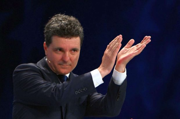 Când depune Nicușor Dan jurământul de președinte în fața Parlamentului