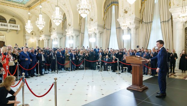 Victor Rebengiuc și Mariana Mihuț, invitați de onoare la ceremonia de învestire a președintelui Nicușor Dan