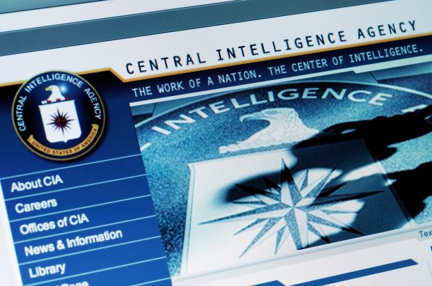 Administrația Trump reduce aparatul serviciilor secrete americane. CIA face peste 1.000 de disponibilizări