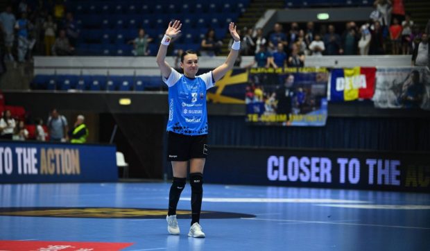 Au curs multe lacrimi: Cristina Neagu le-a mulțumit fanilor pentru 25 de ani de susținere