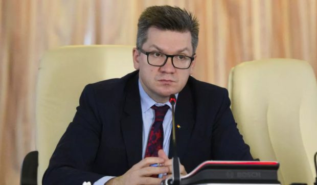 Mihail Neamţu îl apără fără scrupule pe George Simion și spune că „autist” e o metaforă: „Pun aceste declaraţii pe seama oboselii”