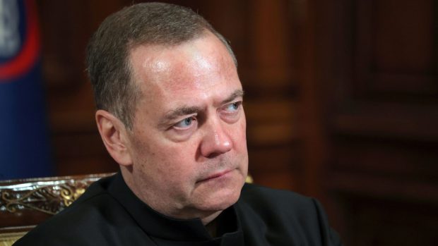 Dmitri Medvedev îl amenință pe Donald Trump cu al treilea război mondial: „Sper că înțelege”