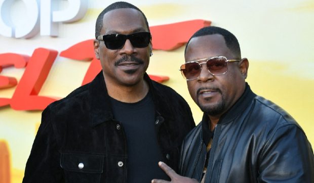 Eddie Murphy și Martin Lawrence sunt cuscri: copiii celor doi actori au spus „DA” într-o ceremonie privată