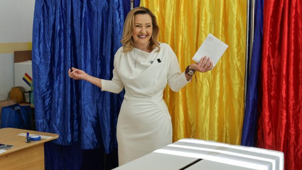 Elena Lasconi a anunțat pe cine va vota în turul 2 al alegerilor prezidențiale: „Dacă eu îl pot vota cu sufletul împăcat, sper ca și voi să o faceți”