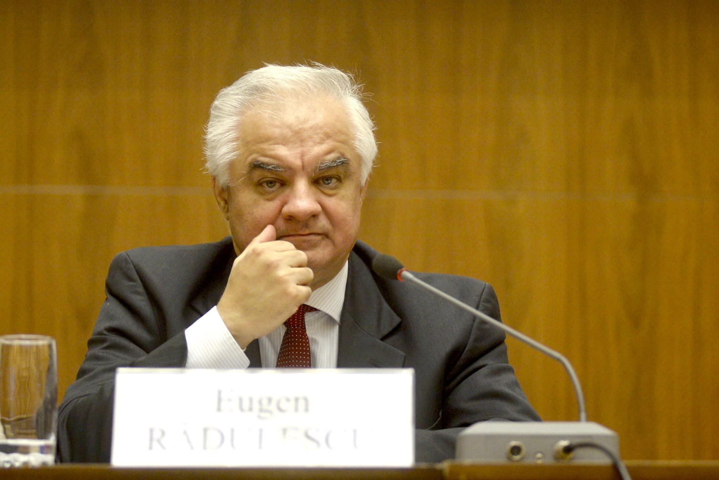 Cum redresăm România. Soluțiile propuse de consilierul BNR Eugen Rădulescu: „Aici este fraudă!”