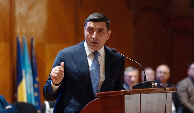 George Simion, după demisia lui Ionuț Moșteanu: „Nu se rezolvă problema unui Guvern incapabil”