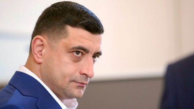 George Simion își cheamă susținătorii la proteste și amenință din nou: „Murim cu ei de gât. Vă găsim și în gaură de șarpe” | VIDEO