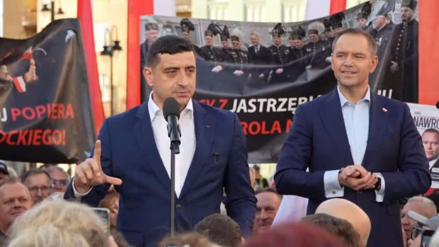 Apariție-surpriză a lui George Simion în Polonia înaintea alegerilor. Donald Tusk spune că Rusia se bucură