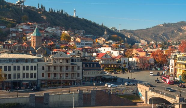 Cea mai subestimată capitală din Europa, recomandată pe TikTok: „Locul unde a fost creat vinul”