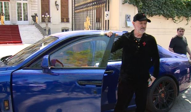 Gigi Becali a rămas fără permis, în București, după ce a fost prins în flagrant de polițiști