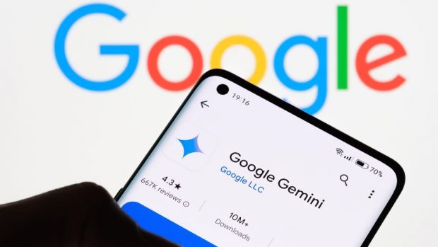 Google lansează chatbotul AI Gemini pentru copiii sub 13 ani. Ce trebuie să știe părinții din România
