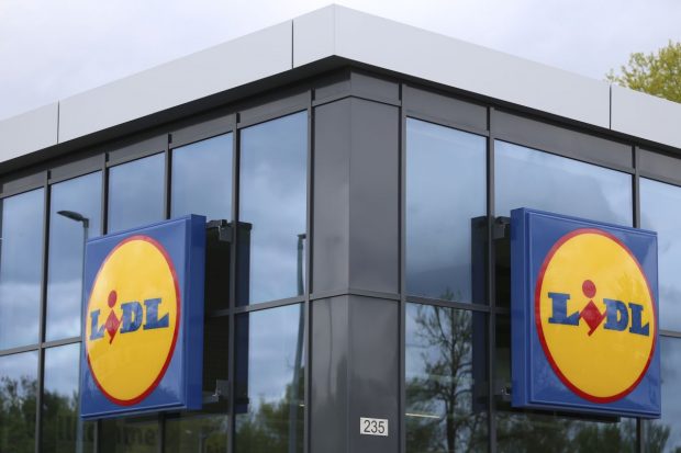 Lidl scoate de la vânzare un lot de semințe cu susan: ar fi contaminate cu Salmonella