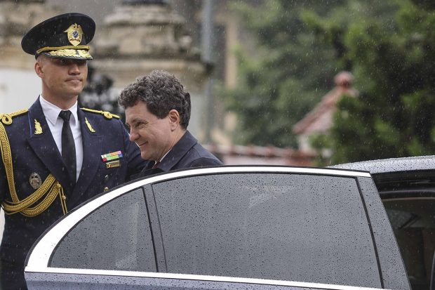 Prima zi a Președintelui Dan: cum rămâne cu răspunderea civilă?
