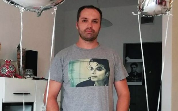 Românul care se lăuda că merge la Moscova și cere azil politic, cercetat pentru promovarea cultului legionar. În 2019 cerea „reintroducerea pedepsei cu moartea prin ștreang” 