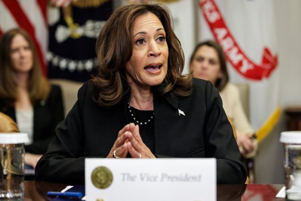 Kamala Harris, atac usturător la Donald Trump, în primul său discurs post-electoral: „Cea mai mare criză economică provocată de om din istorie”