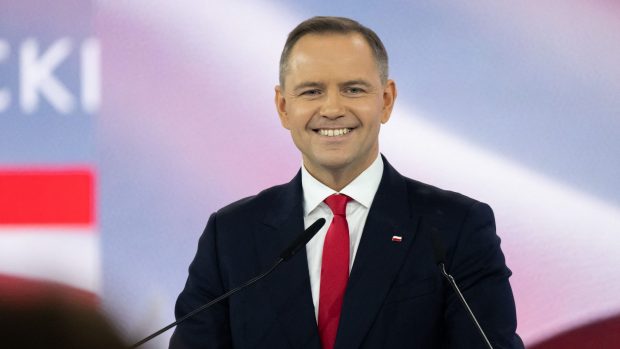 Karol Nawrocki, candidatul conservator la  prezidențialele din Polonia, susținut de George Simion, acuzat că a fost implicat într-o rețea de proxenetism