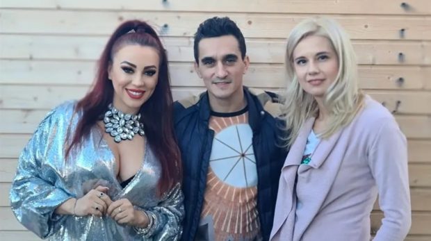 Mesajul emoționant al Larisei Drăgulescu pentru Marian, la nunta cu Simona Carmen. Apariția splendidă a fiicei Beatrice fascinează invitații!