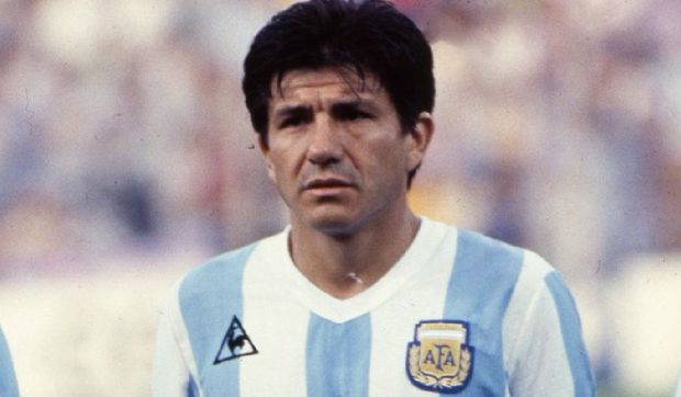 A murit Luis Galvan. Fostul fundaș al Argentinei avea 77 de ani