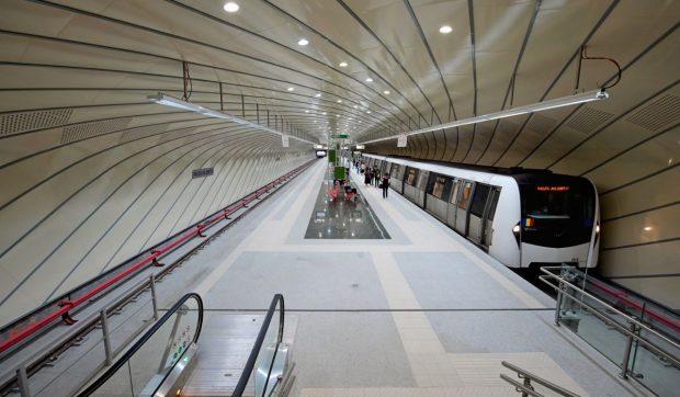 Metrorex a cumpărat 750 de tone de șină. Când vor fi înlocuiți 6,9 km de cale simplă de pe Magistralele 1, 2 și 3