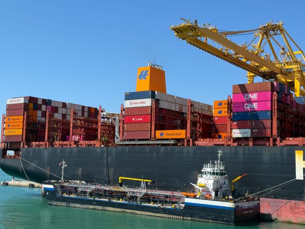 Ce salarii se câștigă în domeniul naval? Cât câștigă un pilot naval sau un agent maritim
