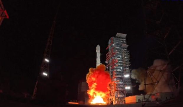 China lansează o misiune pentru aducerea de probe de pe un asteroid de lângă Marte, promițând descoperiri revoluționare