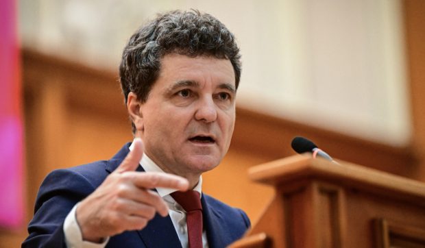 Vizite istorice pentru Nicușor Dan: de la poligonul de la Cincu cu regele Spaniei, direct la Chișinău, în prima sa deplasare externă