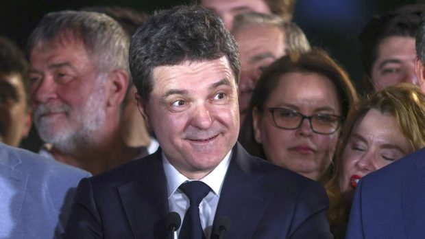 Prima reacție a lui Nicușor Dan după rezultatele exit poll la alegerile prezidențiale 2025, primul tur: „Uită-te la fețele lor”