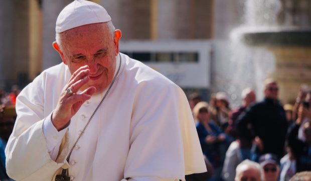 Cum a ratat Papa Francisc redresarea finanțelor Vaticanului, chiar dacă a încercat din răsputeri să combată corupția