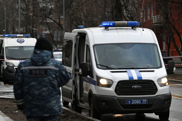 Agentul de circulație care a lipsit un an de la serviciu, dar a primit toate salariile, a dat în judecată poliția și a cerut daune, în Rusia